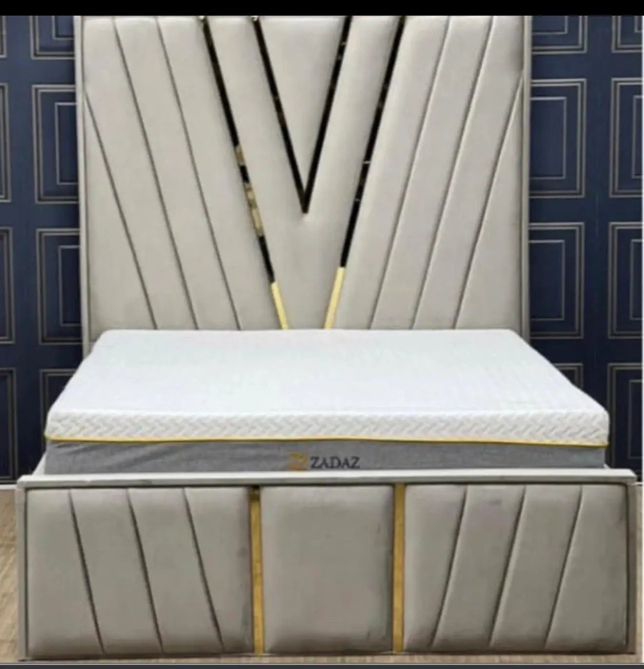 Golden Bed Bed Bliss